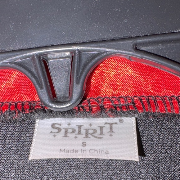 Spirit Black and Red Kids Gothic Costume size S - Picture 2 of 9